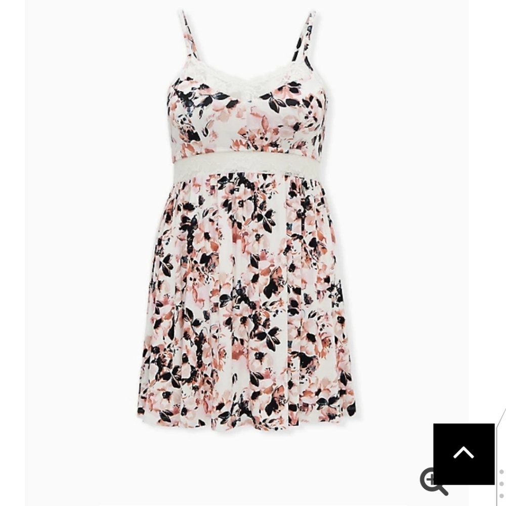 🆕🌸2X SUPER SOFT WHITE FLORAL LACE INSET SLEEP NIGHTIE🌸